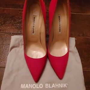 Manolo Blahnik Hot Pink Stilettos